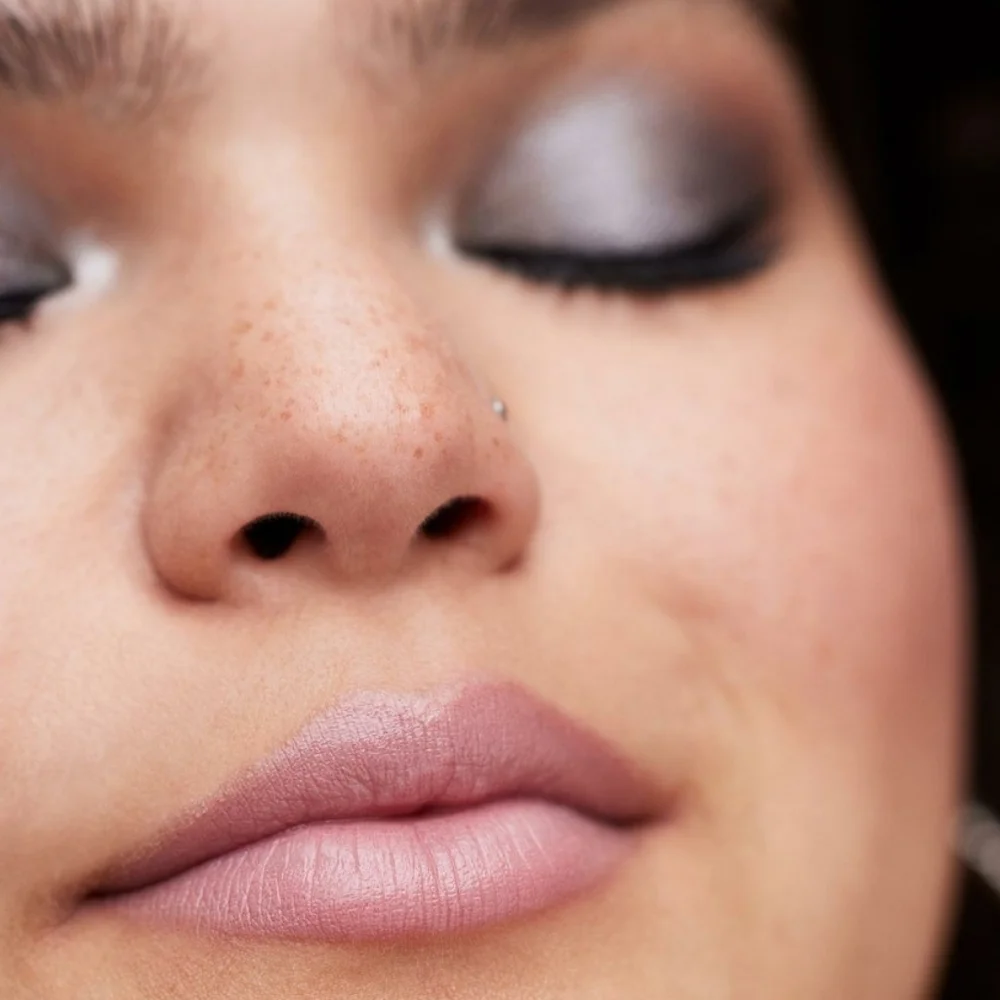 CLINIQUE DRAMATICALLY DIFFERENT LIPSTICK SHAPING LIP COLOR LIMITED EDITION. - Picture 4 of 13